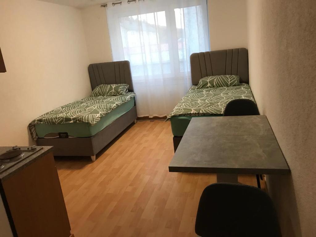 Heidenheimer Zimmer Exteriör bild