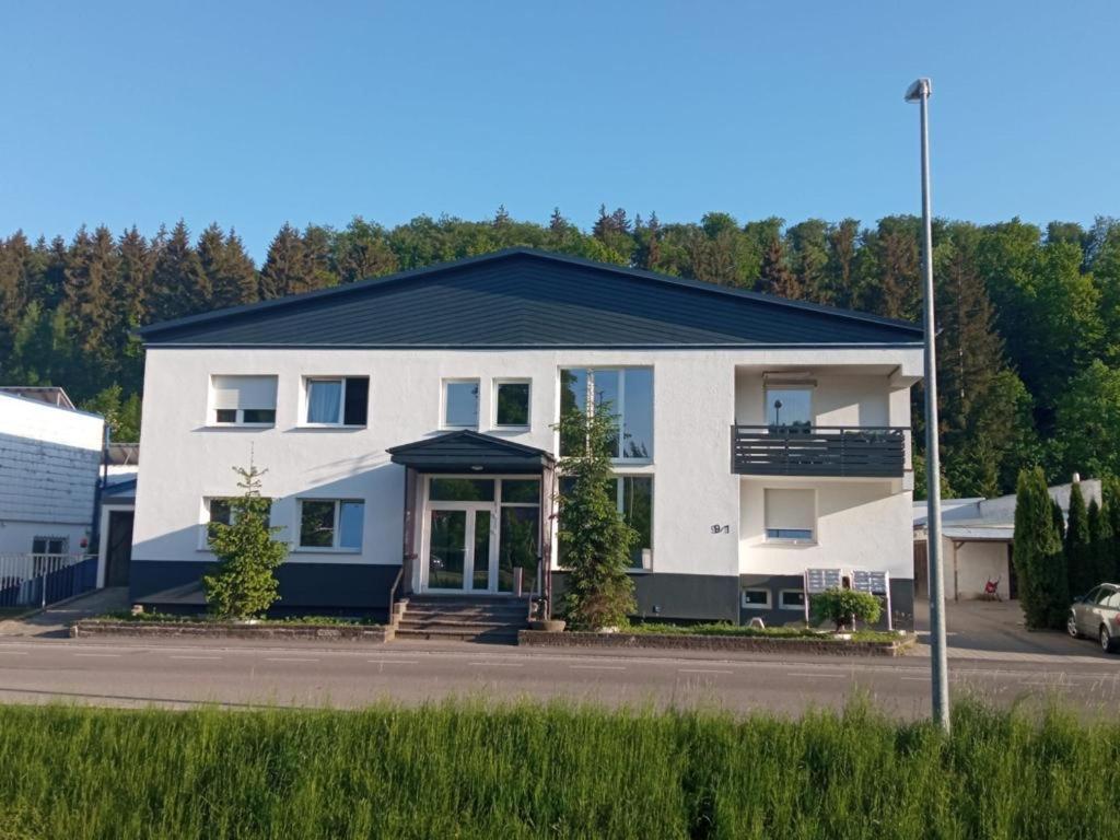 Heidenheimer Zimmer Exteriör bild