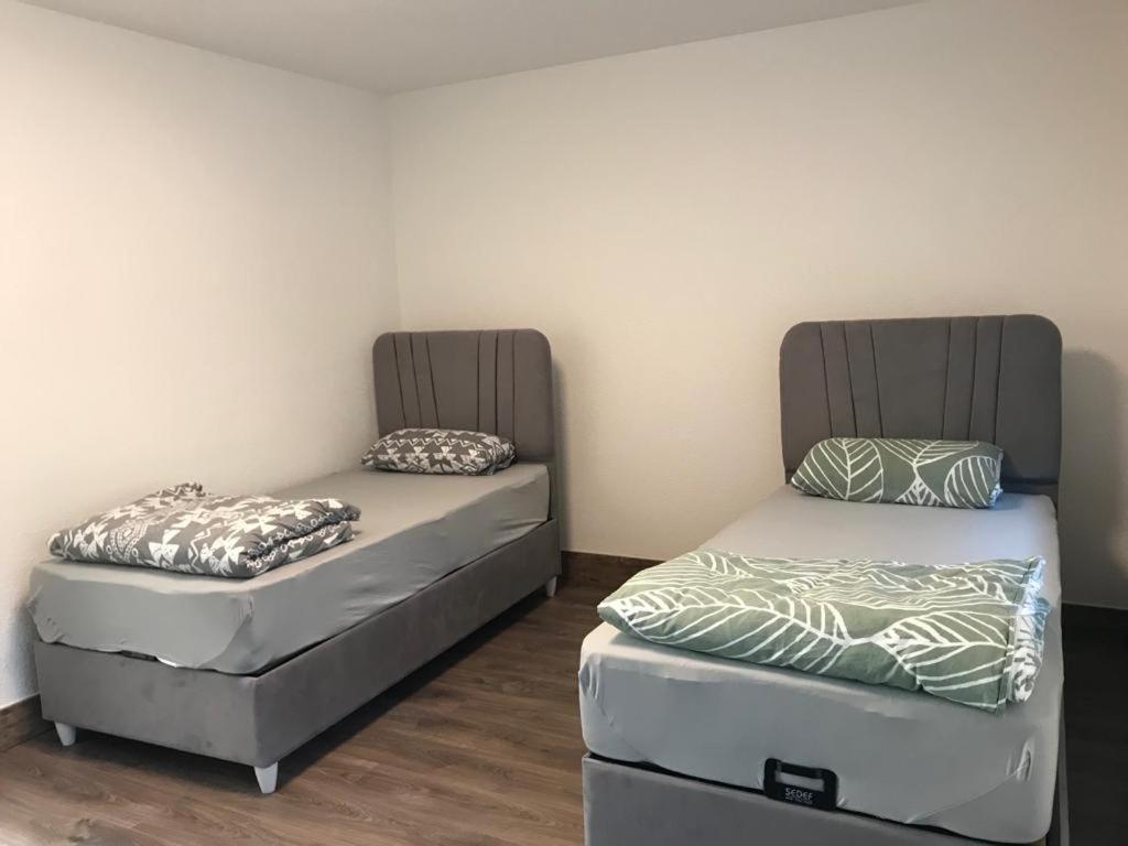 Heidenheimer Zimmer Exteriör bild