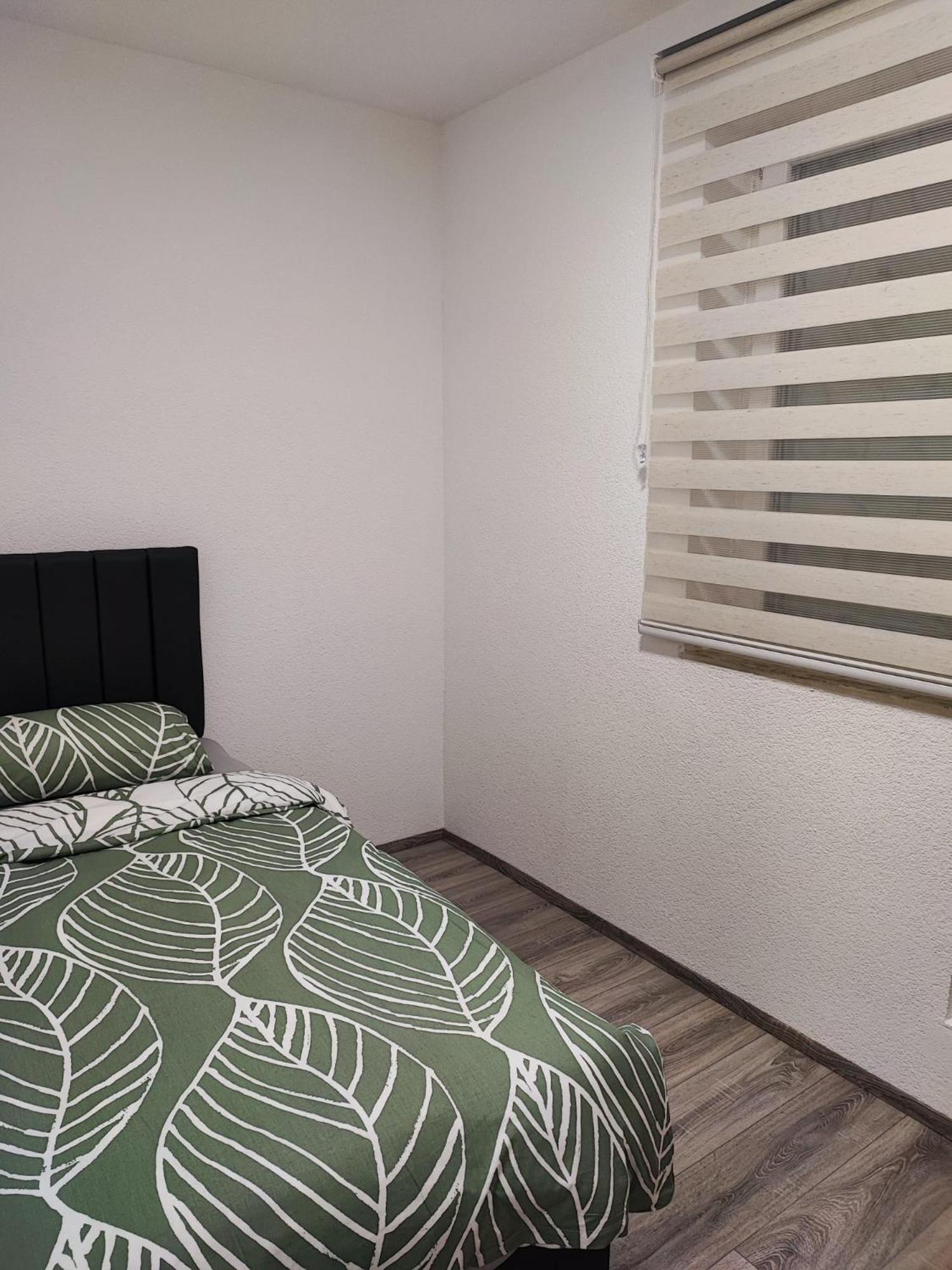 Heidenheimer Zimmer Exteriör bild