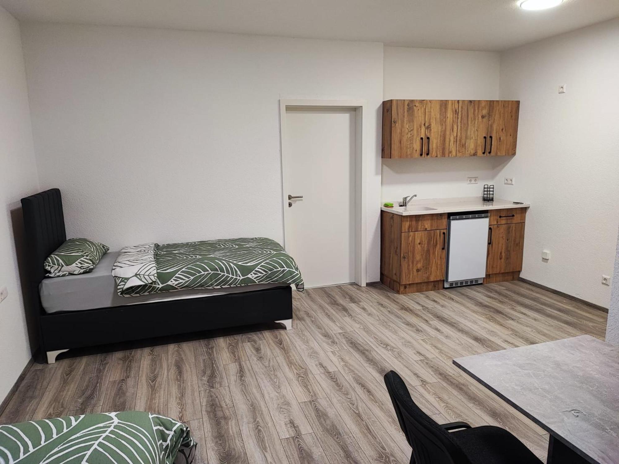 Heidenheimer Zimmer Exteriör bild