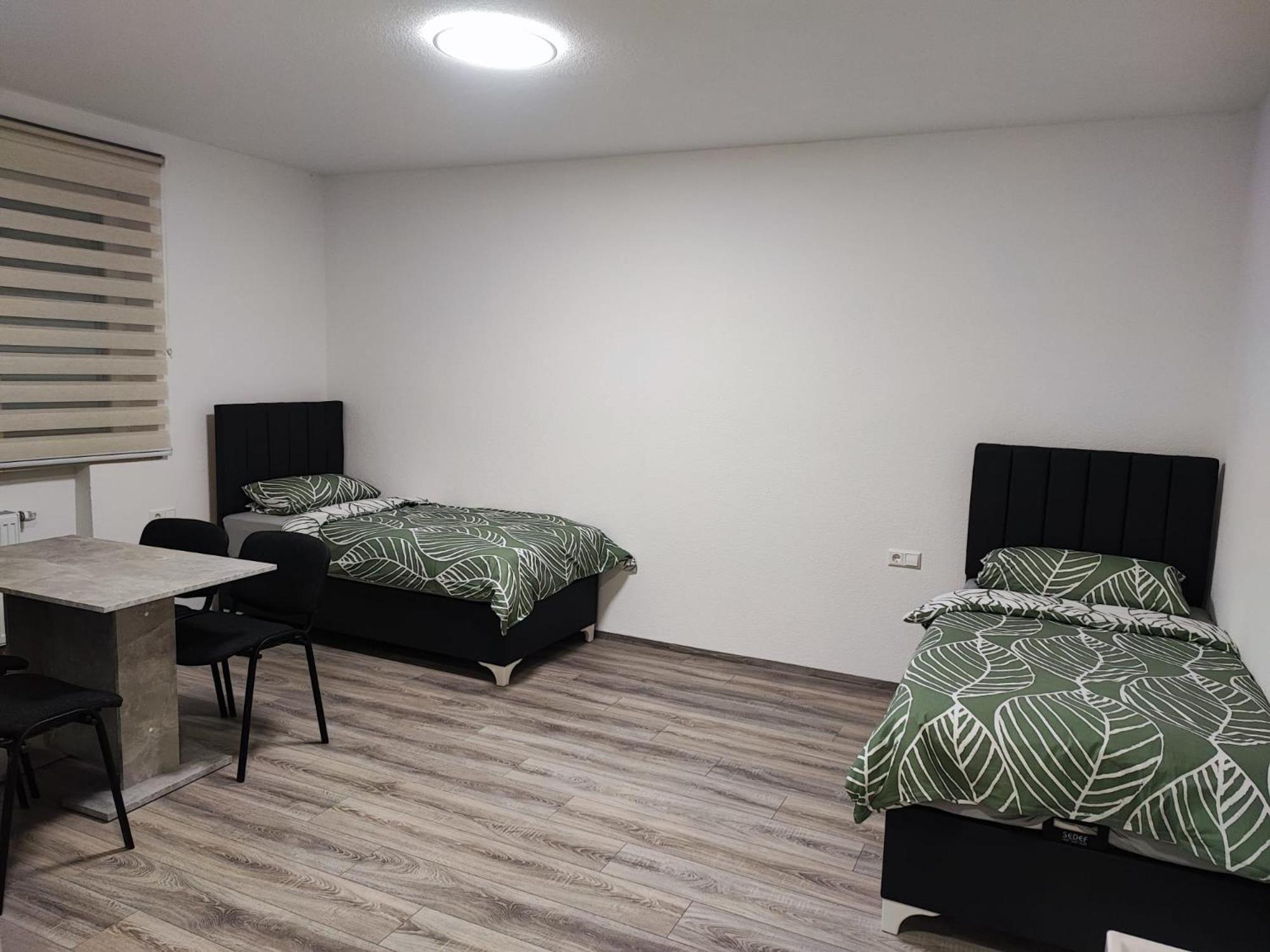 Heidenheimer Zimmer Exteriör bild