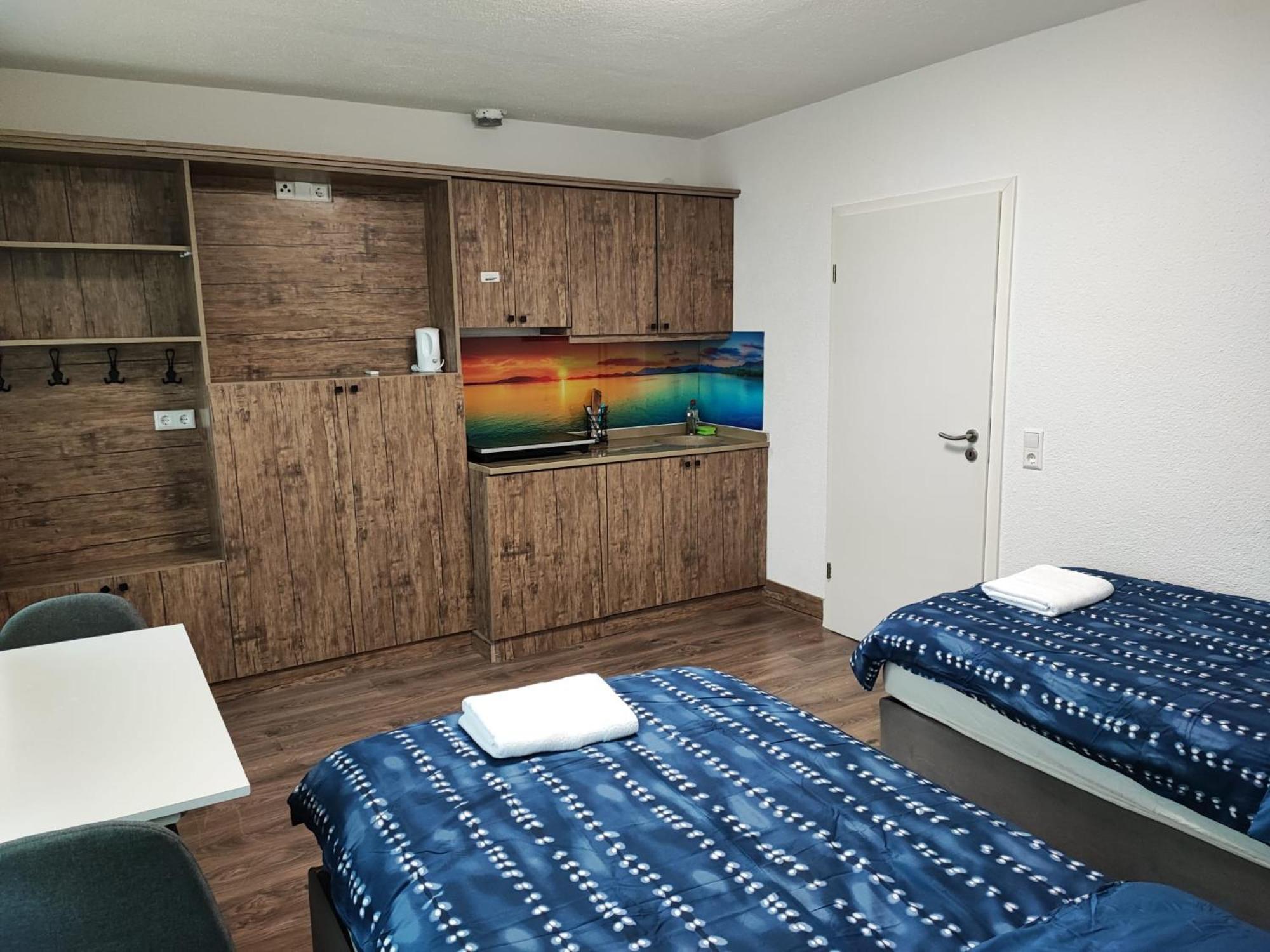 Heidenheimer Zimmer Exteriör bild